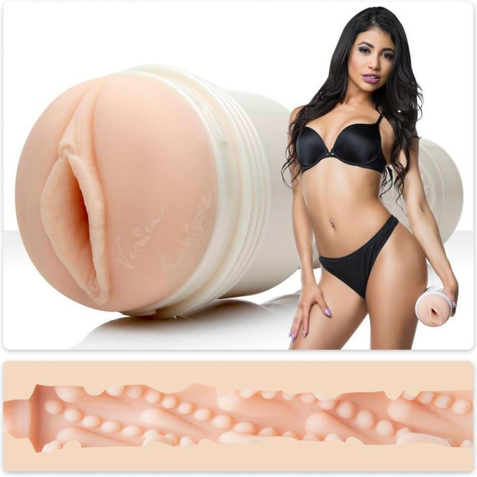Мастурбатор Fleshlight Signature Veronica Rodriguez Caliente, вагина 14858